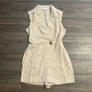 NWOT-HYFVE Dressy Khaki Romper